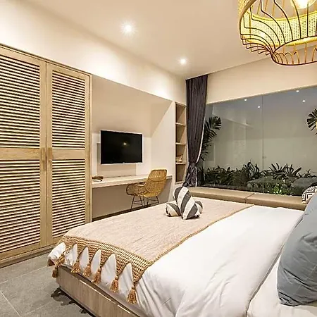 Canggu Koi 5 Villa In Canggu