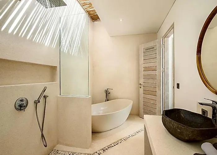 ホテル Canggu Koi 5 In Canggu *